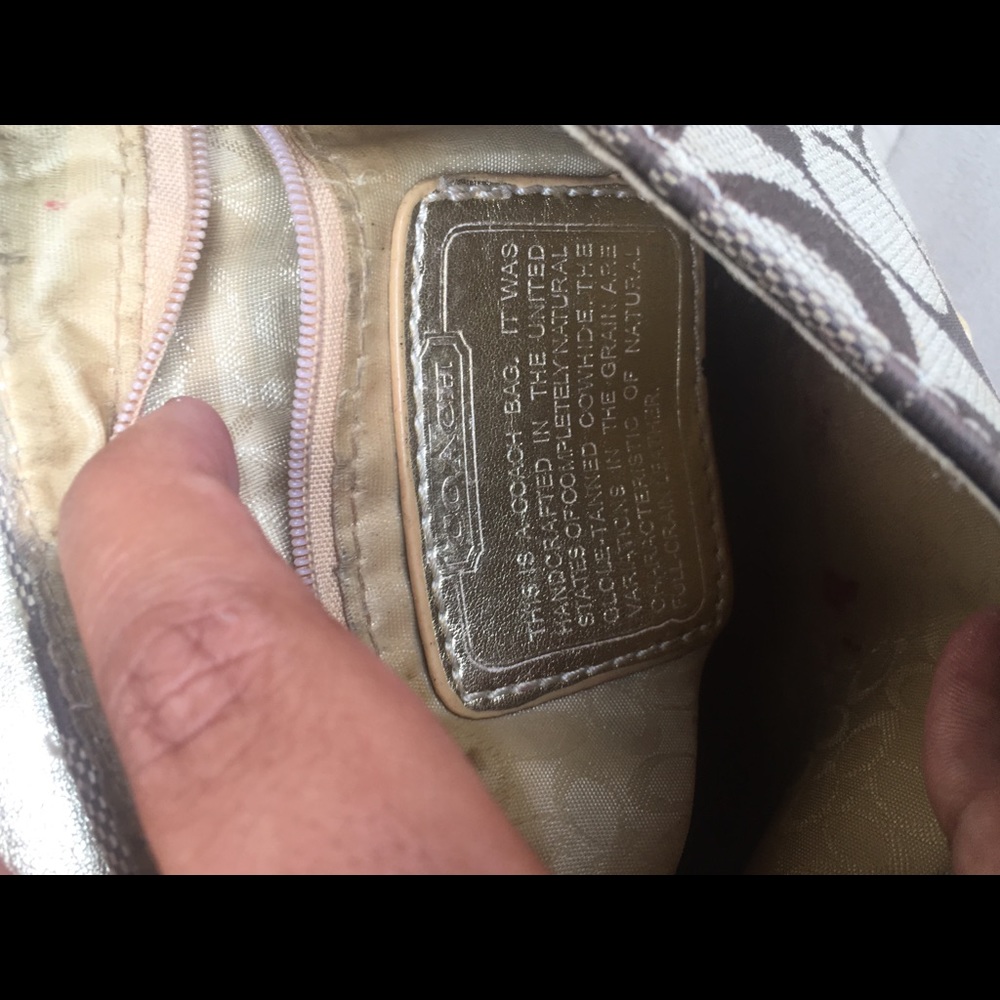 Purse - Picture 3 of 3
